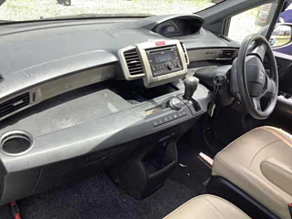 HONDA FREED 2011