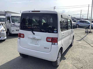 DAIHATSU TANTO 2010