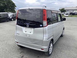 NISSAN ROOX 2012
