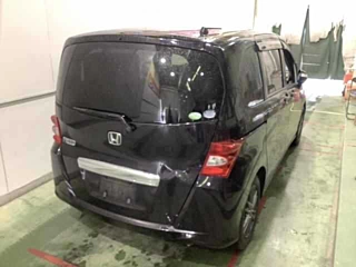 HONDA FREED 2011