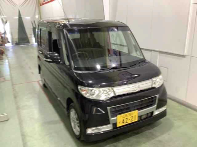 DAIHATSU TANTO 2009