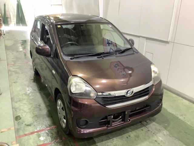 DAIHATSU MIRA E S 2014