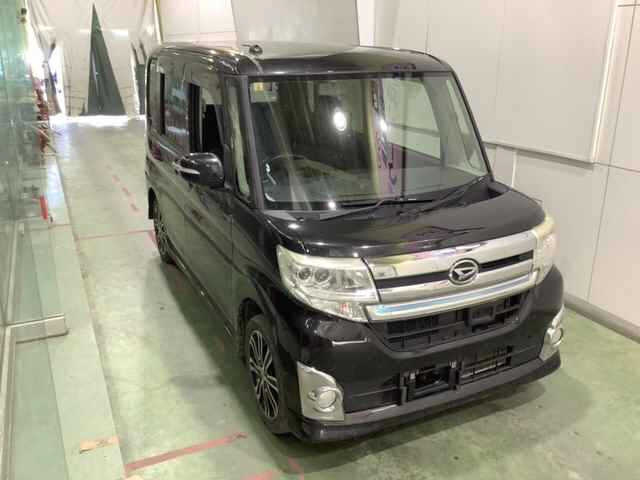 DAIHATSU TANTO 2014