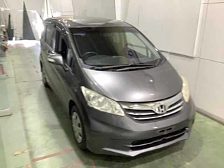HONDA FREED 2012