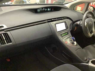 TOYOTA PRIUS 2012