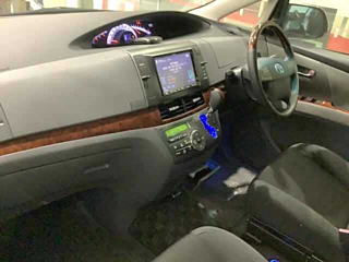 TOYOTA ESTIMA 2011