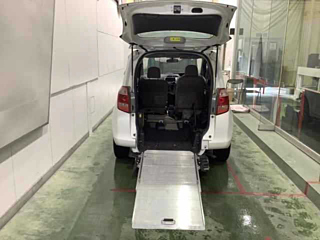 TOYOTA RACTIS 2008