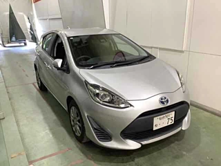 TOYOTA AQUA 2020