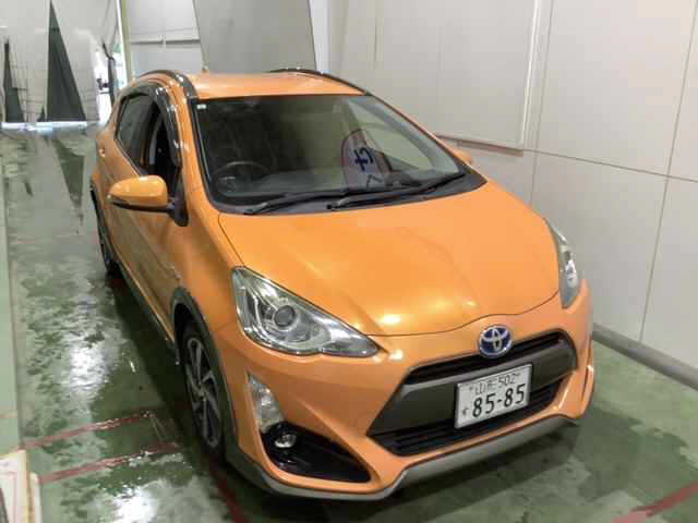 TOYOTA AQUA 2015