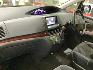 TOYOTA ESTIMA 2012