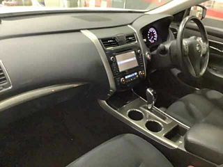 NISSAN TEANA 2017