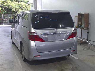 TOYOTA ALPHARD 2008