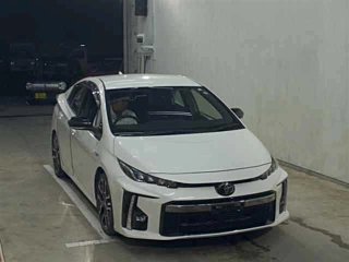 TOYOTA PRIUS 2020