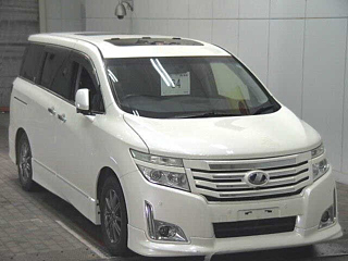 NISSAN ELGRAND 2013