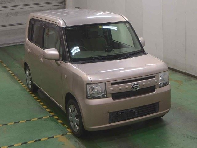 DAIHATSU MOVE CONTE 2012