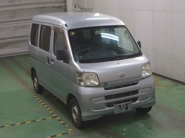 DAIHATSU HIJET VAN 2011