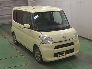DAIHATSU TANTO 2014