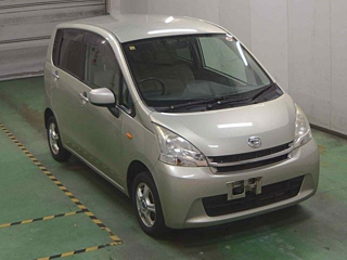 DAIHATSU MOVE 2010