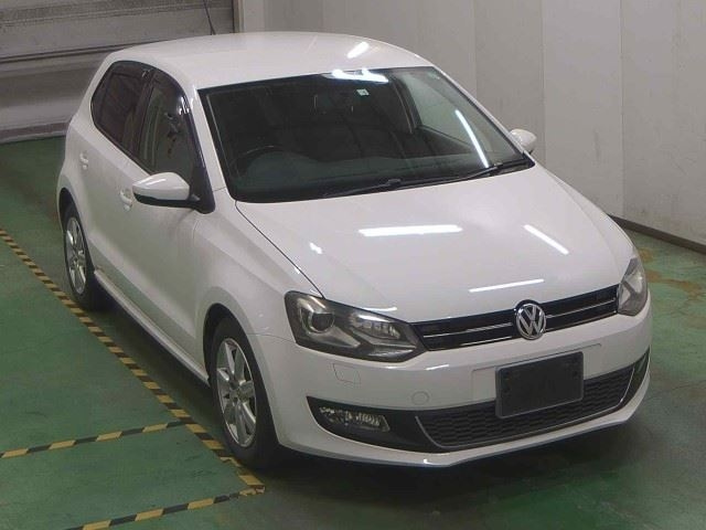 VOLKSWAGEN POLO 2012