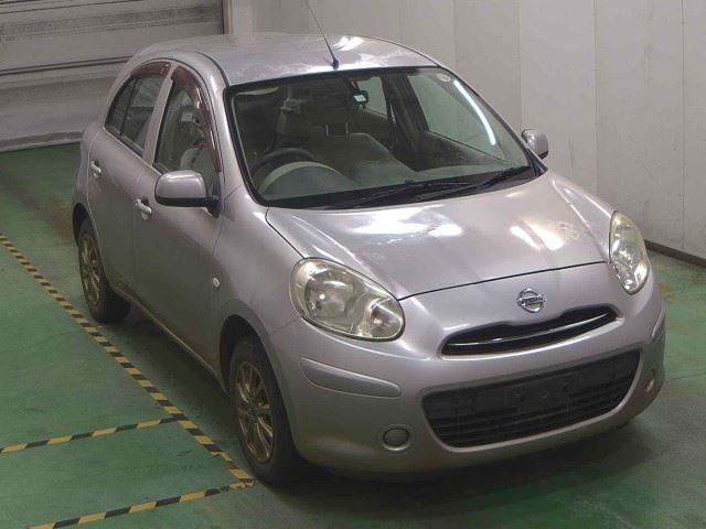 NISSAN MARCH 2010
