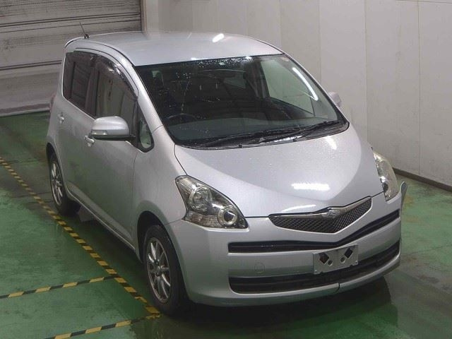 TOYOTA RACTIS 2008