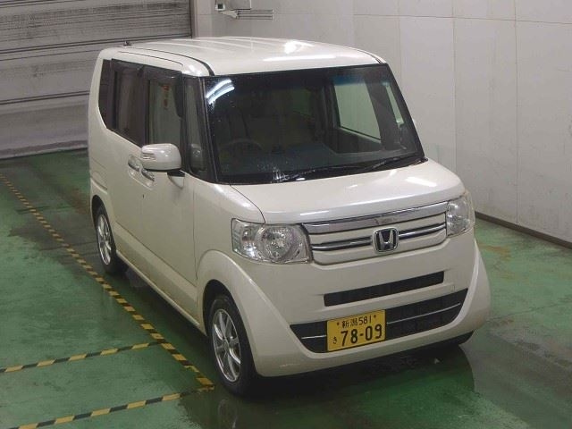 HONDA N BOX 2015