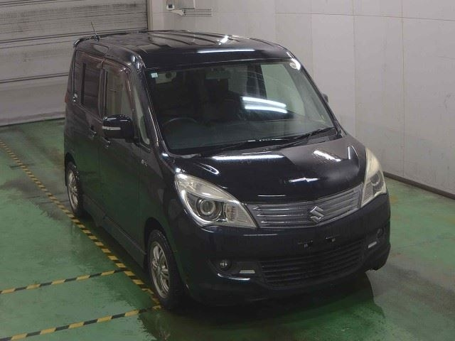 SUZUKI SOLIO 2012