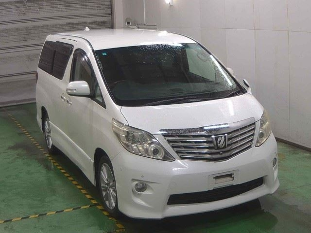 TOYOTA ALPHARD 2010