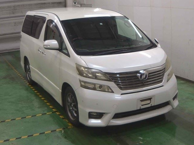 TOYOTA VELLFIRE 2009