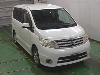 NISSAN SERENA 2011