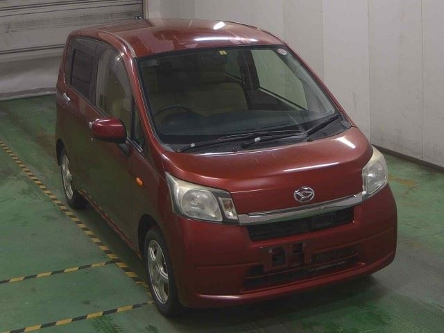 DAIHATSU MOVE 2014
