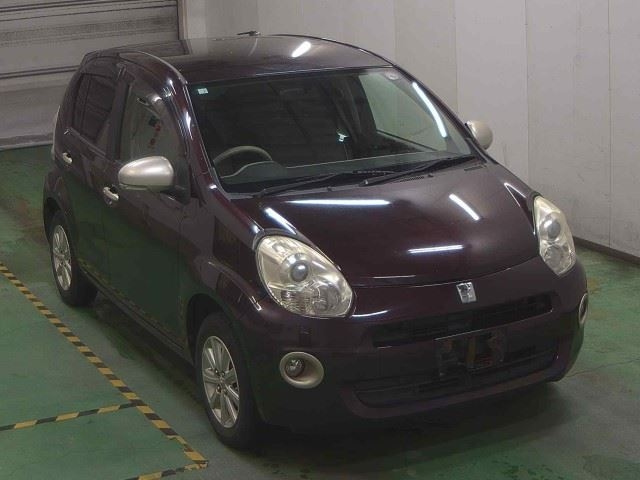 TOYOTA PASSO 2010
