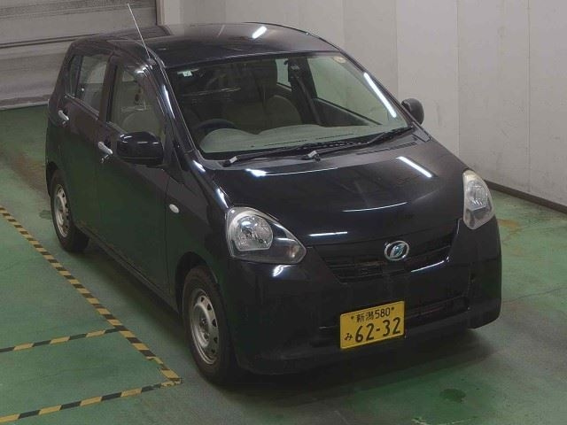 DAIHATSU MIRA E S 2013