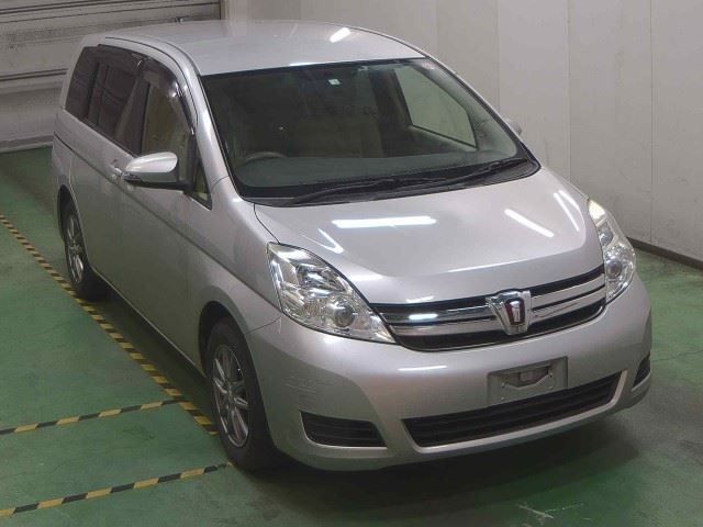 TOYOTA ISIS 2014