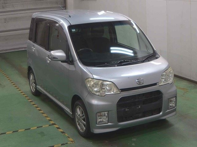DAIHATSU TANTO EXE 2010