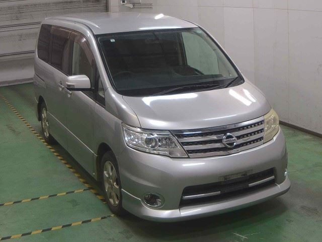 NISSAN SERENA 2009