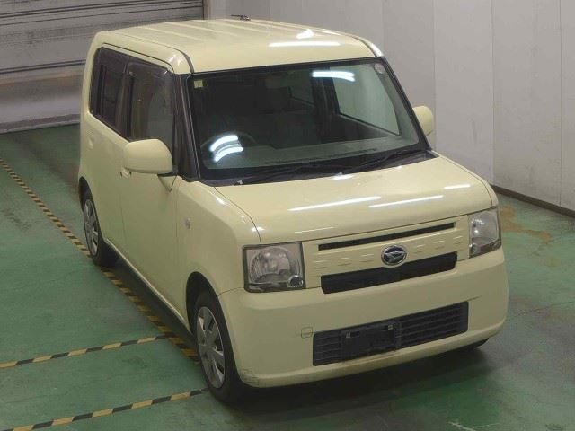 DAIHATSU MOVE CONTE 2012