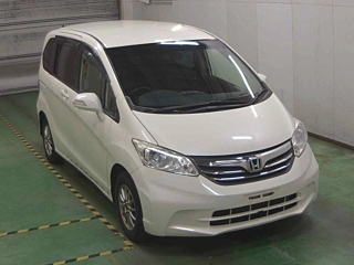 HONDA FREED 2012