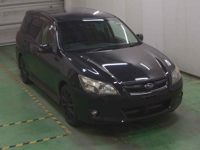 SUBARU EXIGA 2014