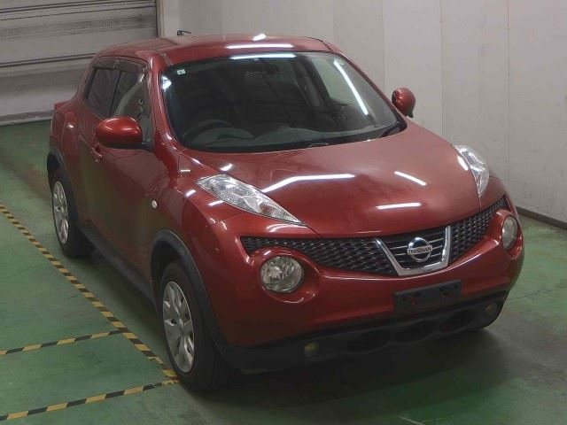 NISSAN JUKE 2010