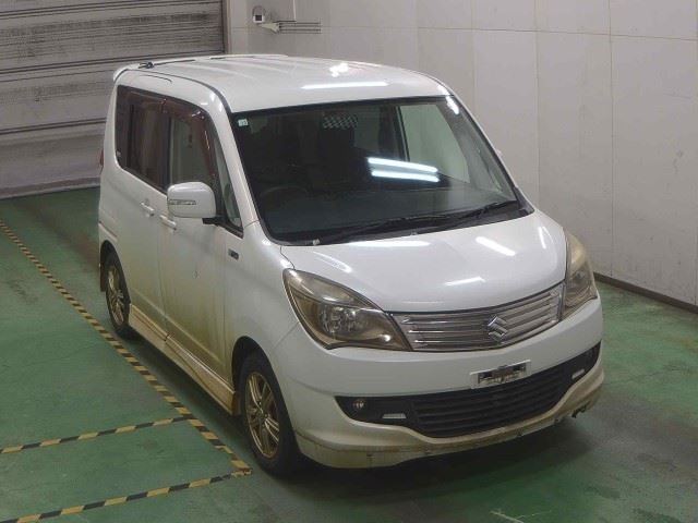 SUZUKI SOLIO 2012
