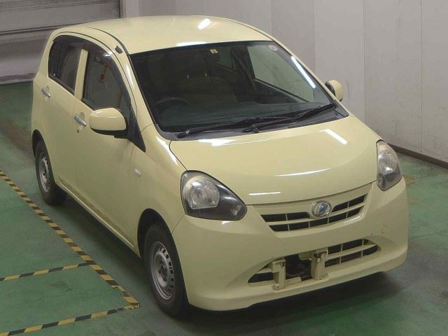 DAIHATSU MIRA E S 2012