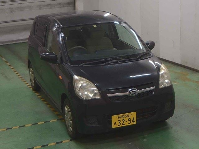 DAIHATSU MIRA 2010
