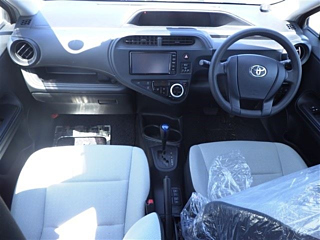 TOYOTA AQUA 2018