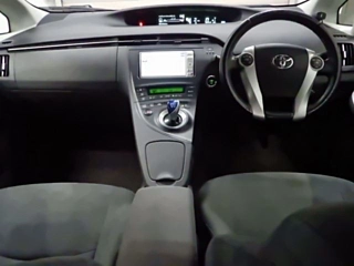 TOYOTA PRIUS 2010