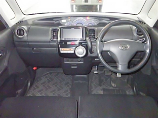DAIHATSU TANTO 2011