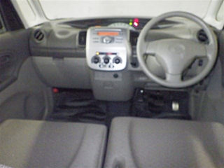 DAIHATSU TANTO 2010