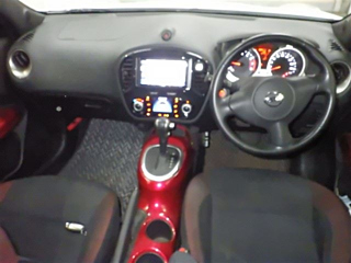 NISSAN JUKE 2013