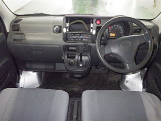 DAIHATSU HIJET VAN 2017