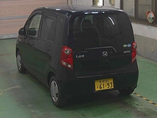HONDA LIFE 2010
